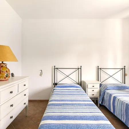 Villa Albarella Family With Private Pool And Garden *