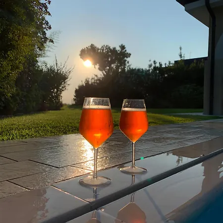 Albarella Family With Private Pool And Garden